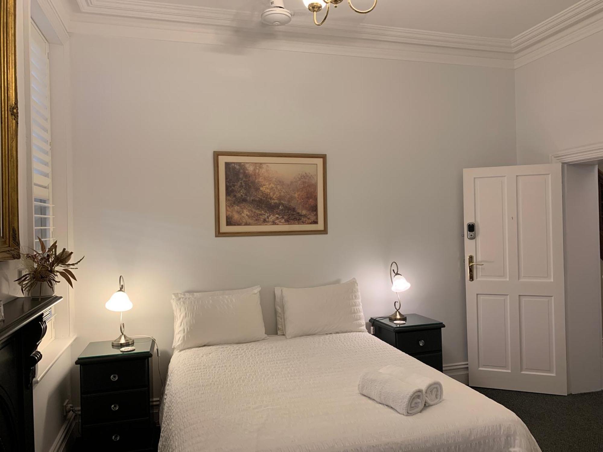 Accommodation In Fremantle Bilik gambar